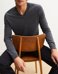 Ultra-fine cashmere V jumper - Graphite