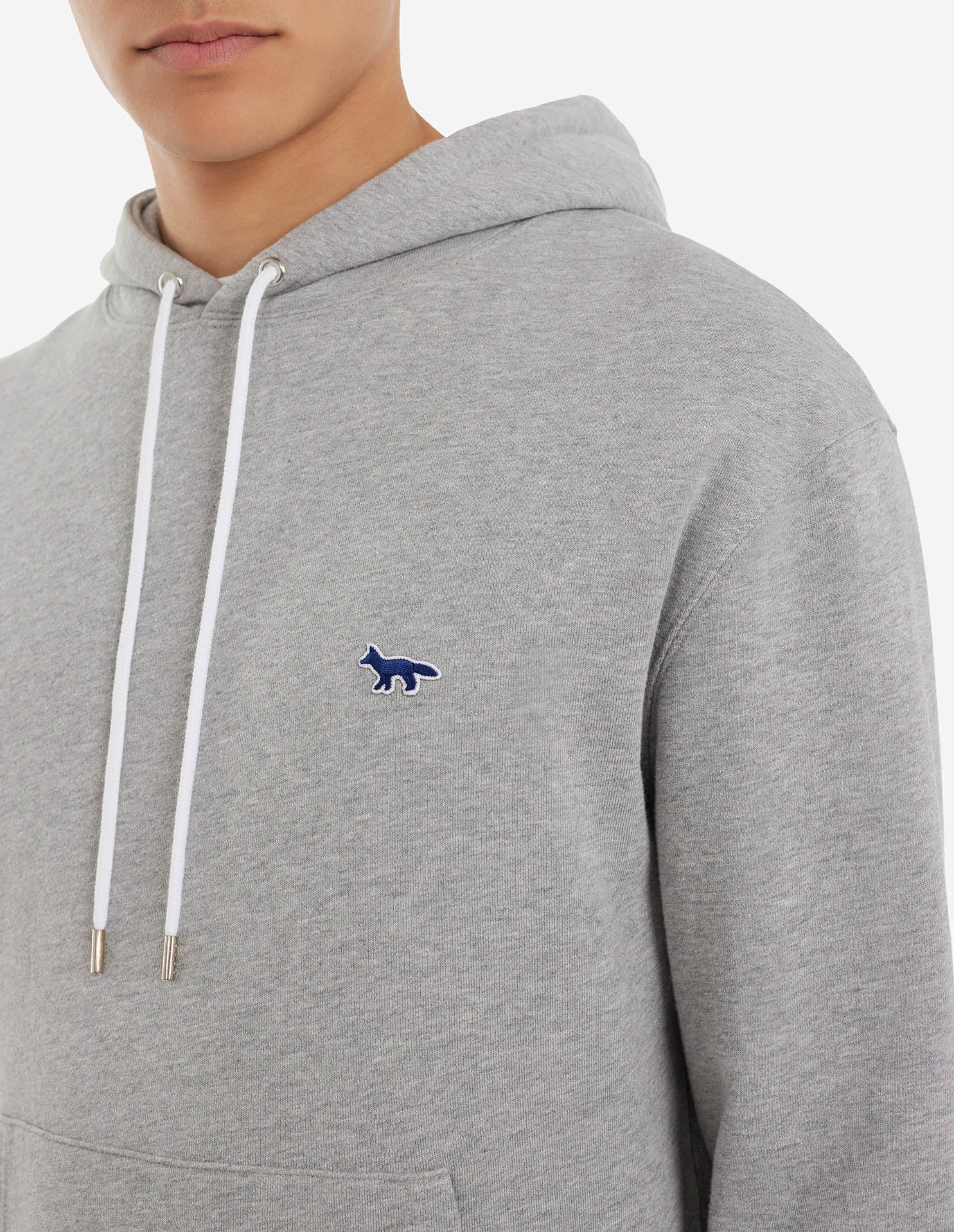 Sweat à capuche avec écusson - Grey Melange