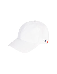 Cap with embroidered badge - White