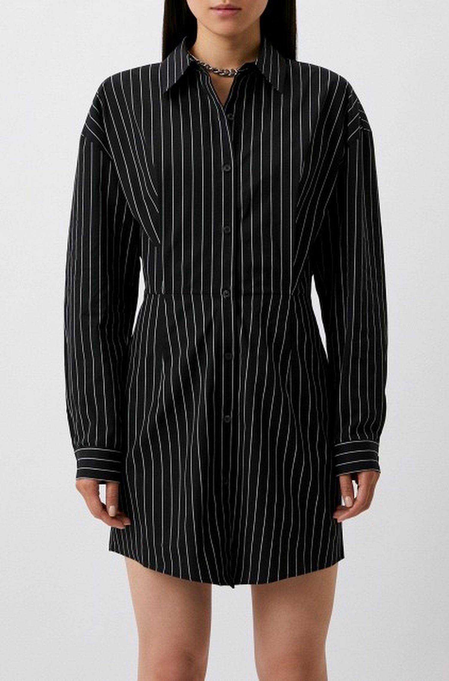 Robe Karenara - Black