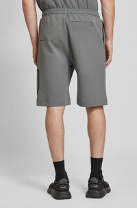 Hariq shorts with an elasticated waistband - Dark Beige