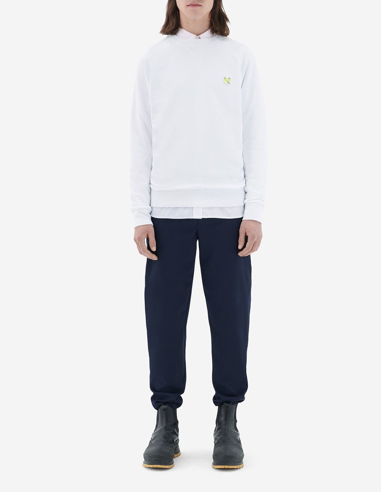 Sweatshirt à col rond avec écusson brodé - White