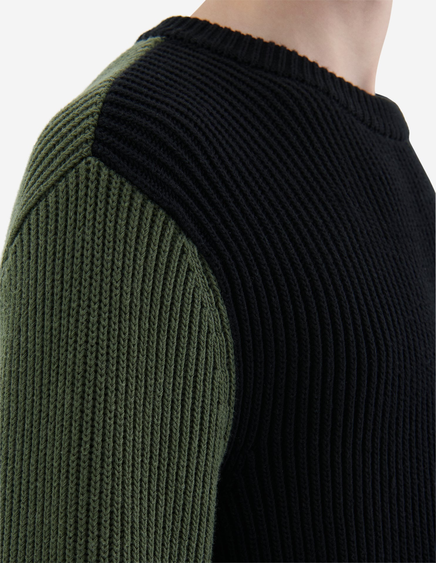 Pull à manches longues en laine - Black