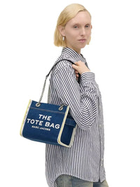 MOYEN   Sac cabas The Medium Tote en denim à chaînes - Dark Wash