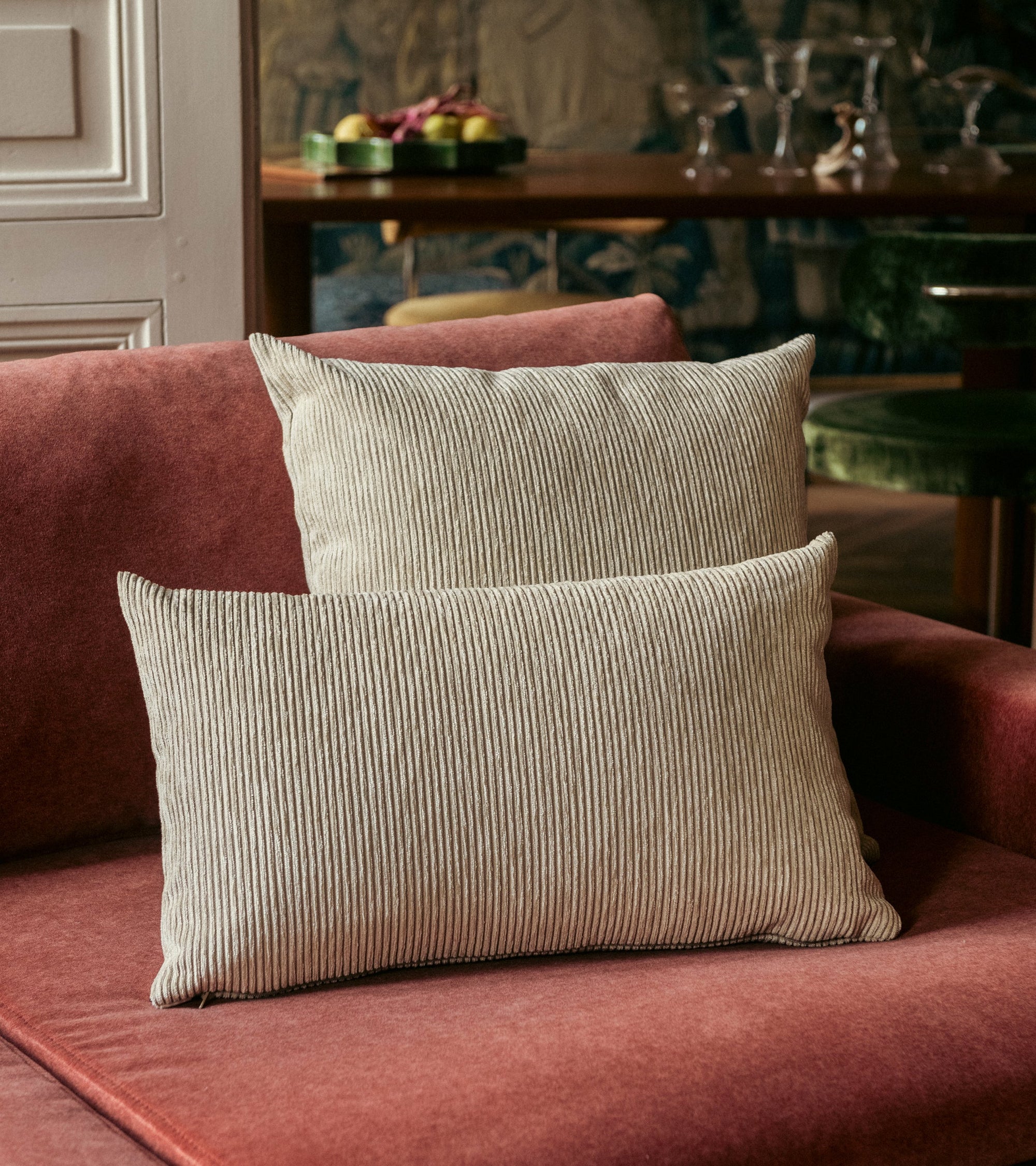 Coussin Carino en velours côtelé - Beige