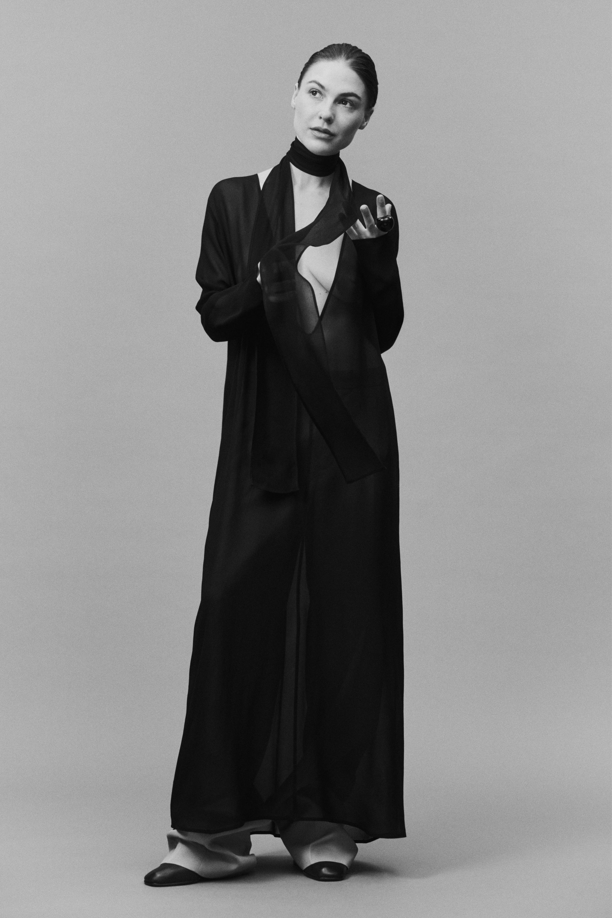 NOIR ROBE CHAINE & TRAME VIKTORIJA