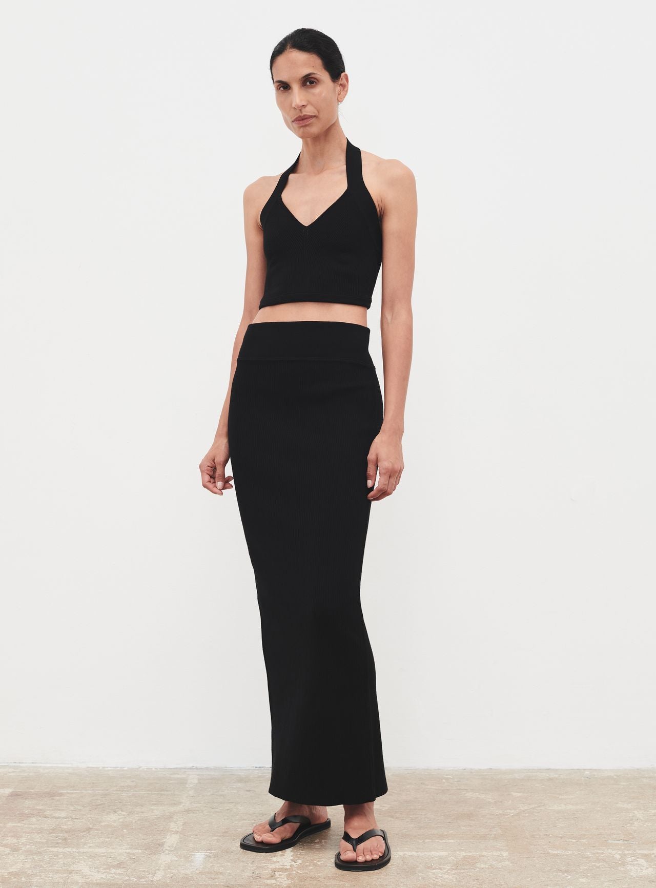 Contour Knit Skirt - Black