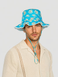30€ / 0 sold //134 QTY / ST0%   Bob Artichaut baroudeur - Green Blue Flowers