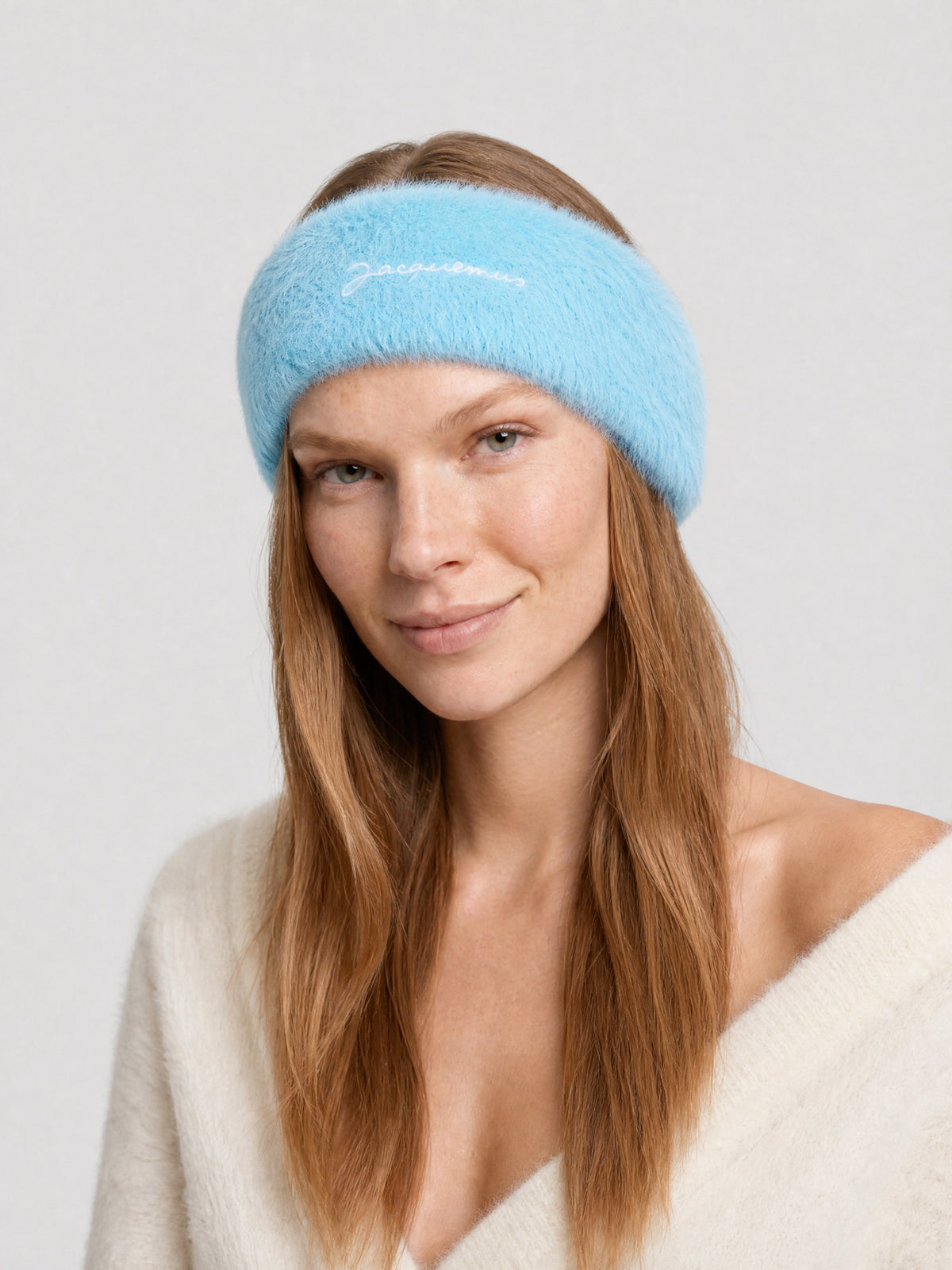 20€ / 13 sold //26 QTY / ST50%   Bandeau Neva avec logo duveteux - Light Blue