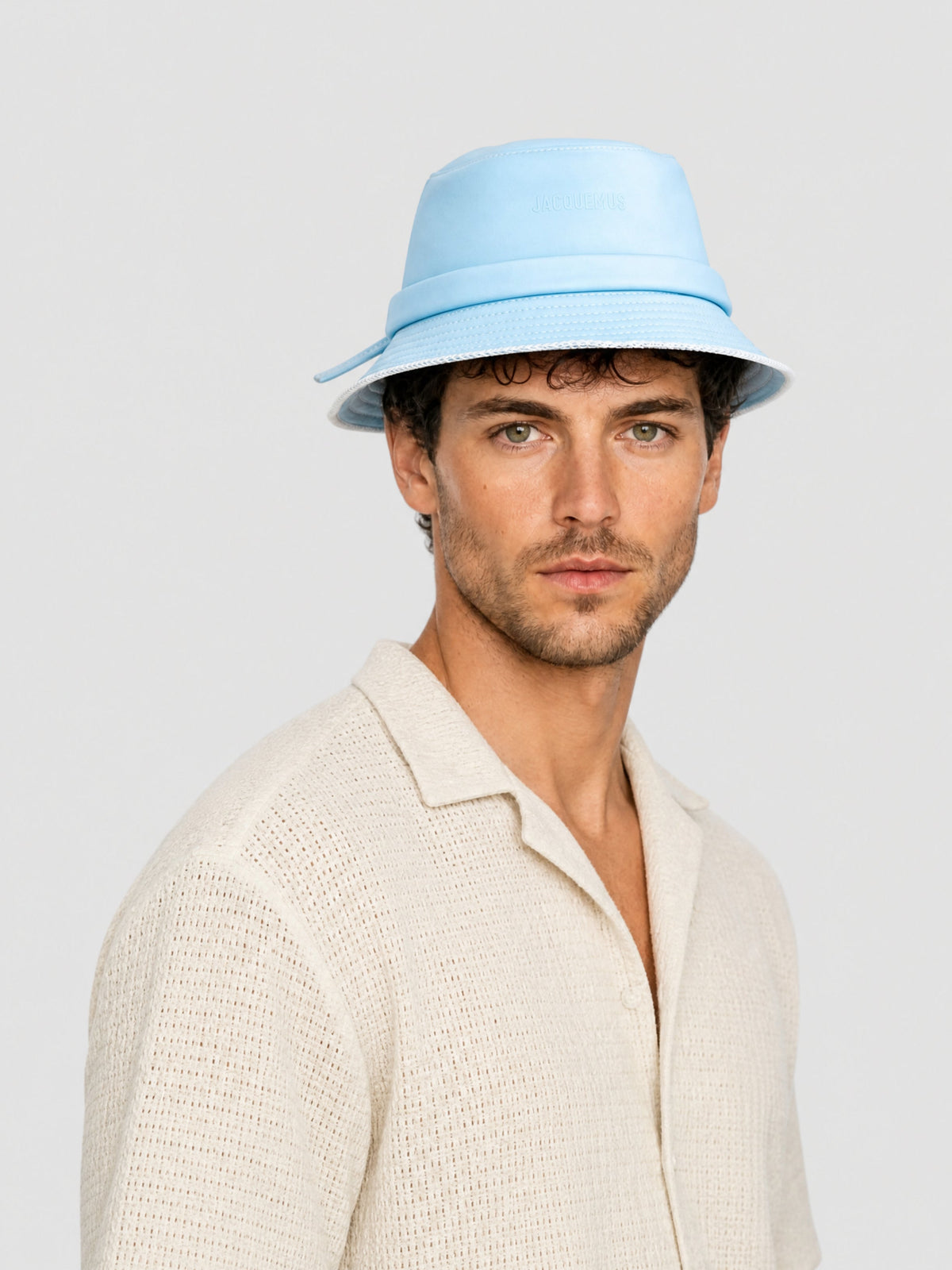 50€ / 6 sold //99 QTY / ST6%   Bob Mentalo en cuir - Blue