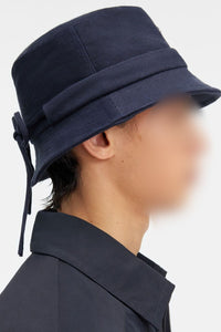 30€ / 90 sold //110 QTY / ST82%   Bob Gadjo noué avec logo - Dark Navy