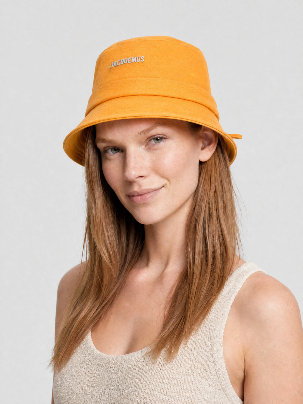 30€ / 13 sold //48 QTY / ST27%   Bob Gadjo noué avec logo - Dark Orange