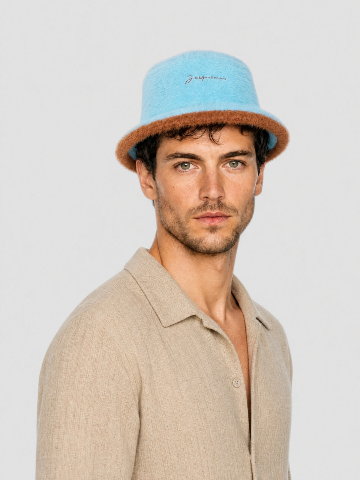 30€ / 12 sold //12 QTY / ST100%   Bob Neve avec logo - Light Blue