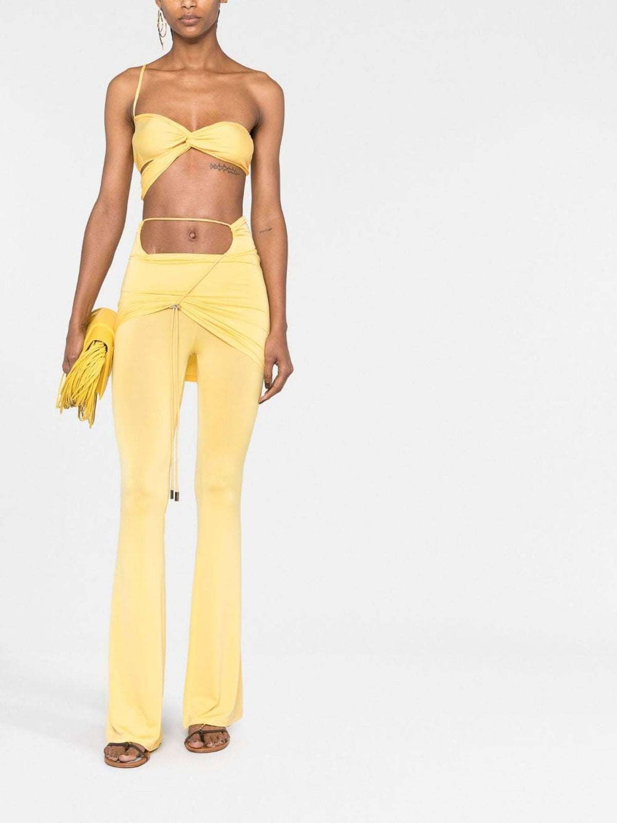 75€ / 0 sold //4 QTY / ST0%   Pantalon Espelho - Yellow