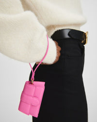 90€ / 1 sold //25 QTY / ST4%   Petite pochette Bambino en cuir - Neon Pink
