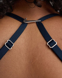25€ / 4 sold //68 QTY / ST6%   Brassière Nike x Jacquemus - Dark Navy