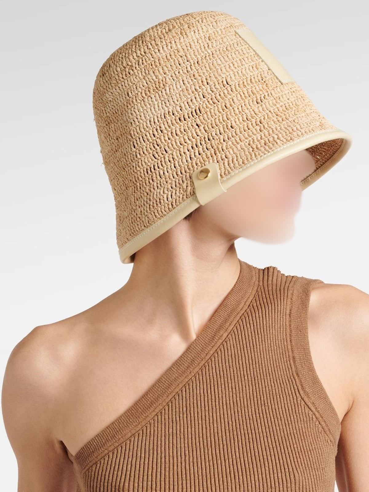 90€ / 19 sold //97 QTY / ST20%   Bob Soli en raphia - Ivory