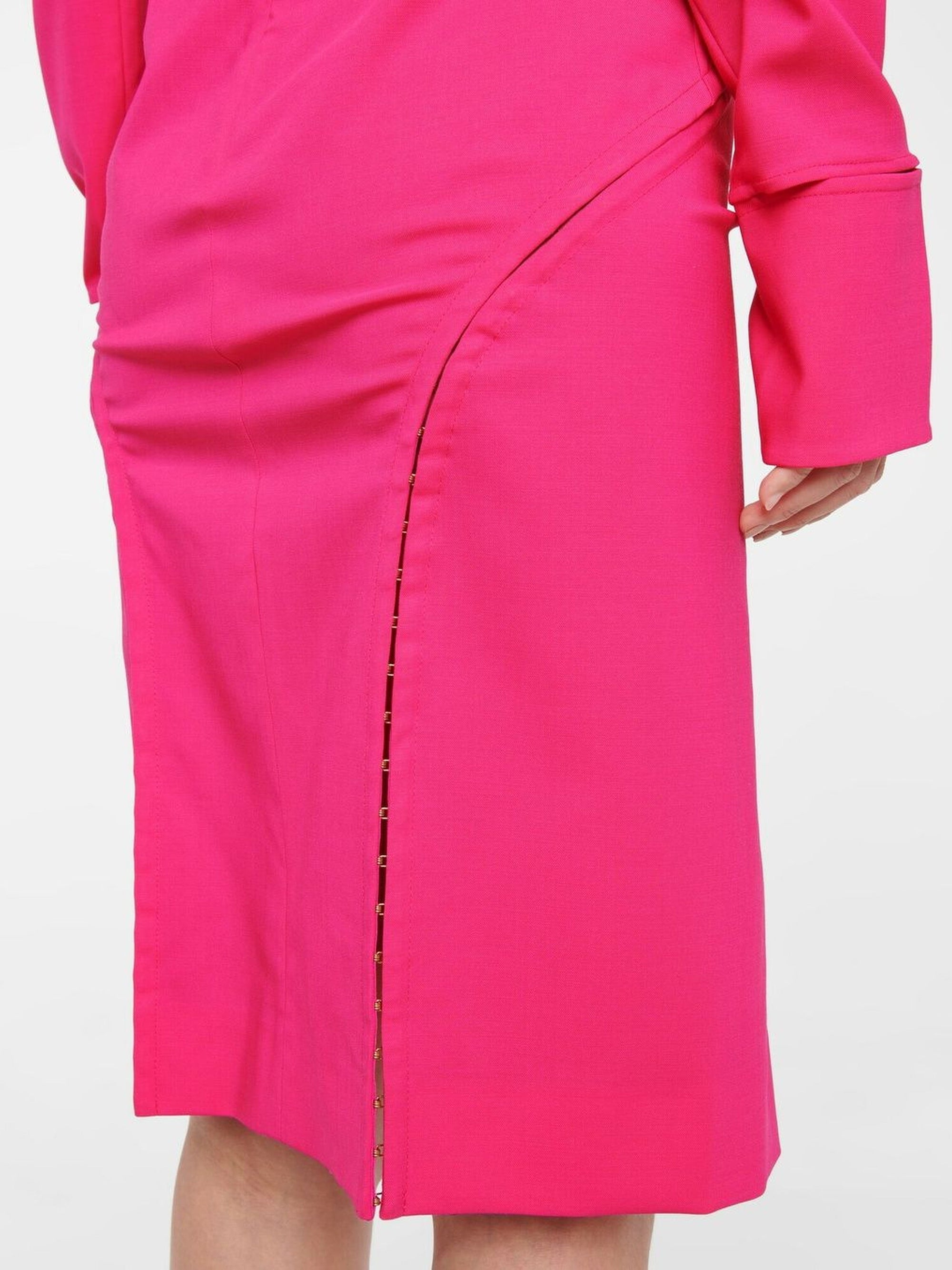 PINK LA ROBE CERRO