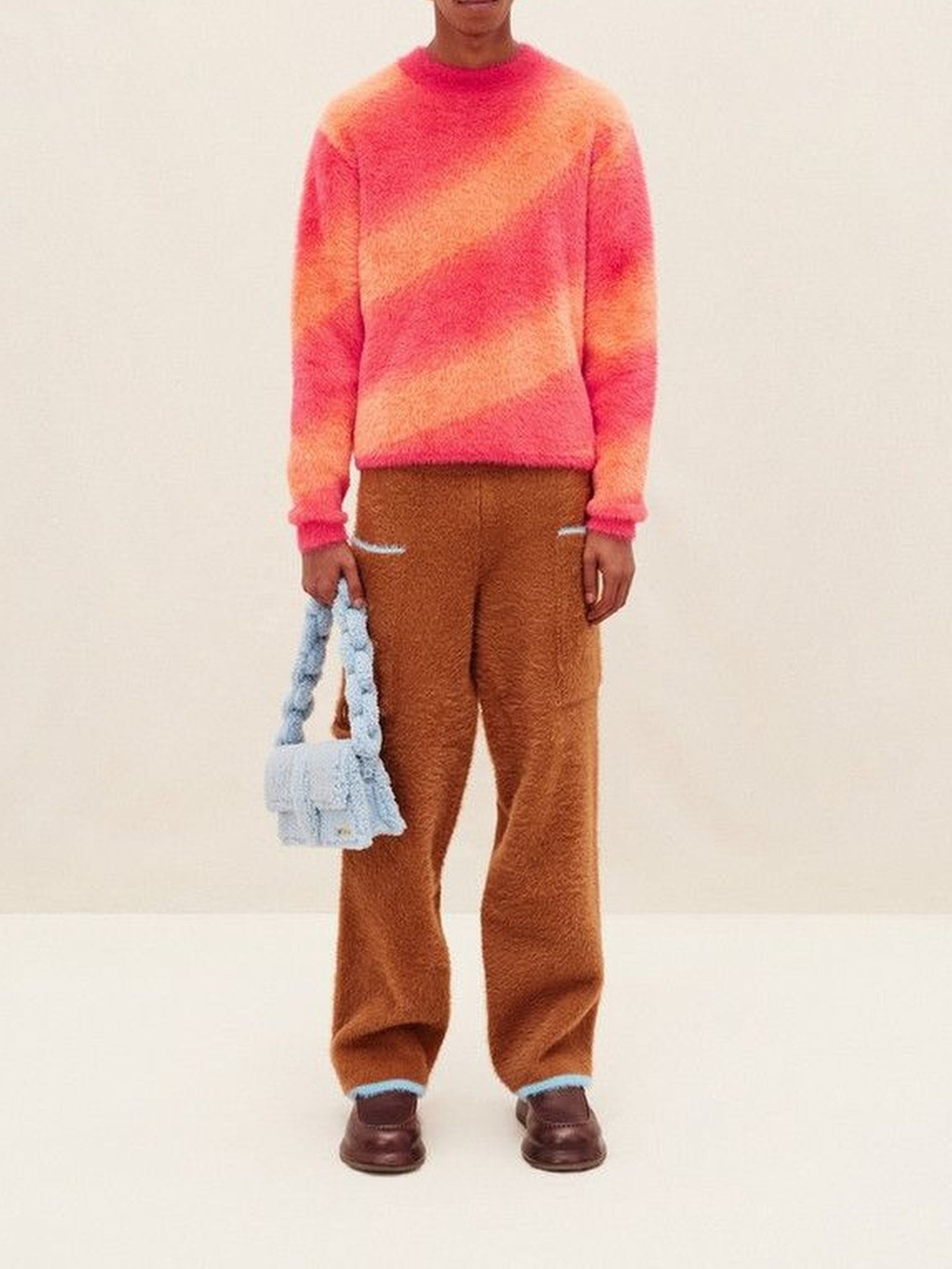 MULTI-RED LE PULL NEVE