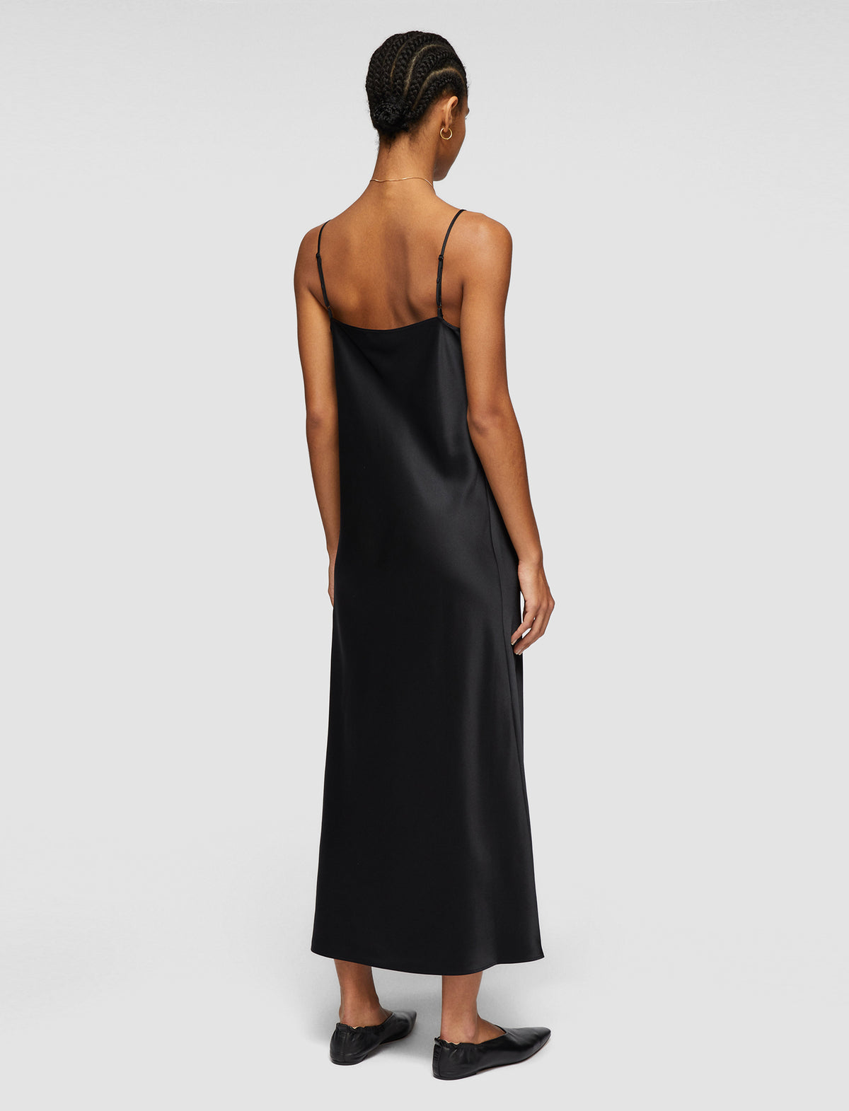 Black Robe - Black