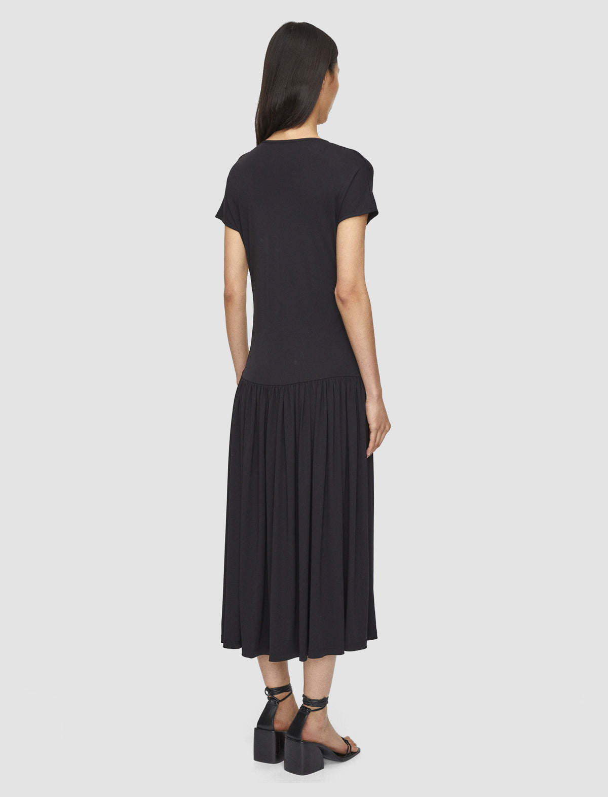 Black Robe - Black