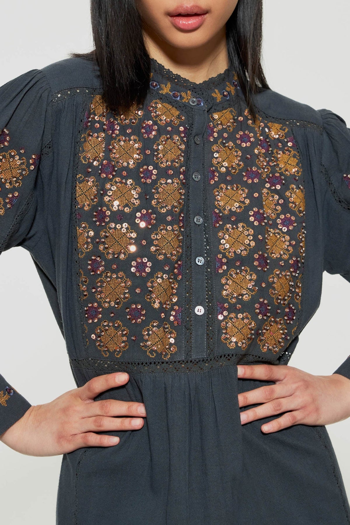 Robe longue brodée de sequins Joana - Black