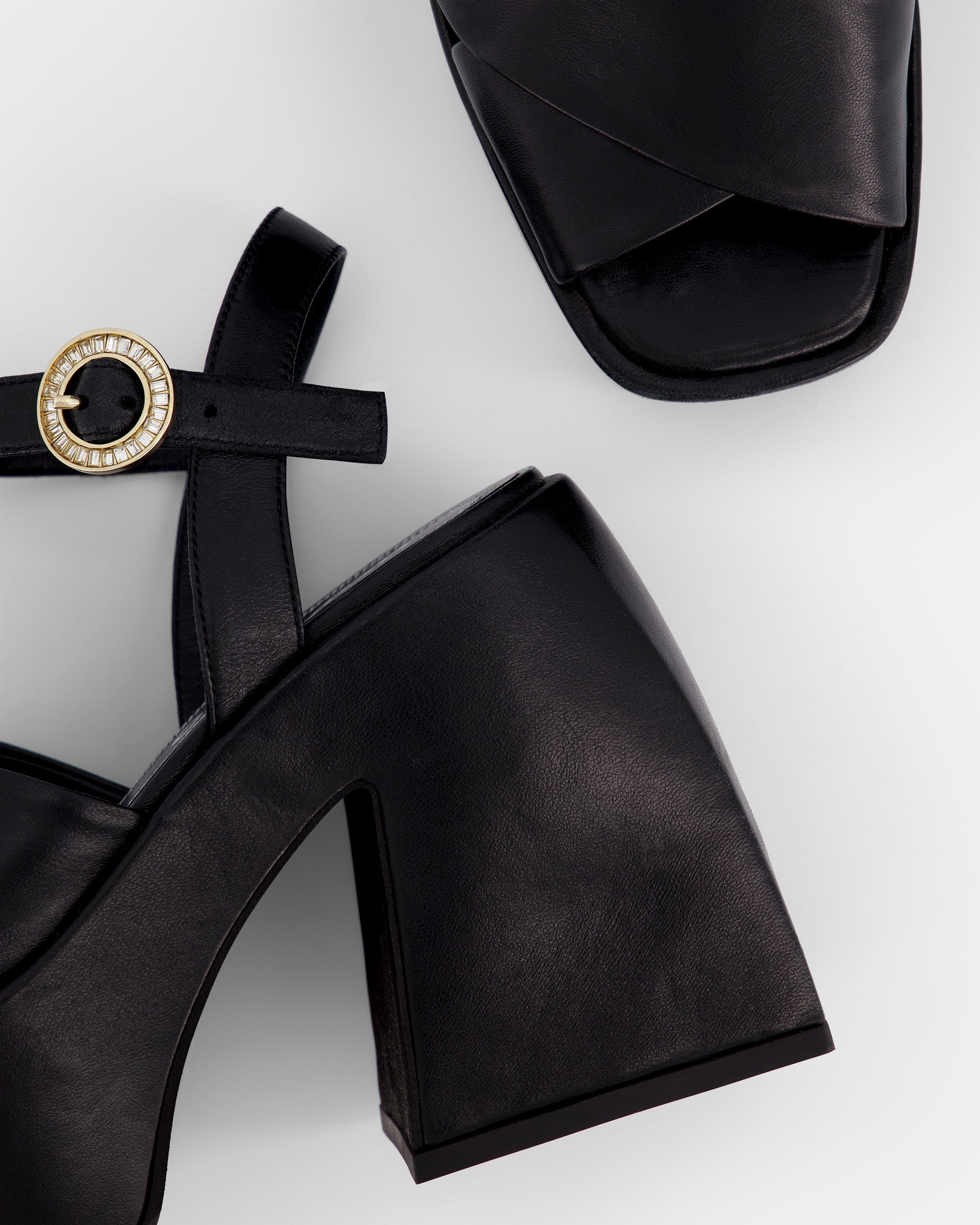 Bulla Joni 120 Platforms - Black