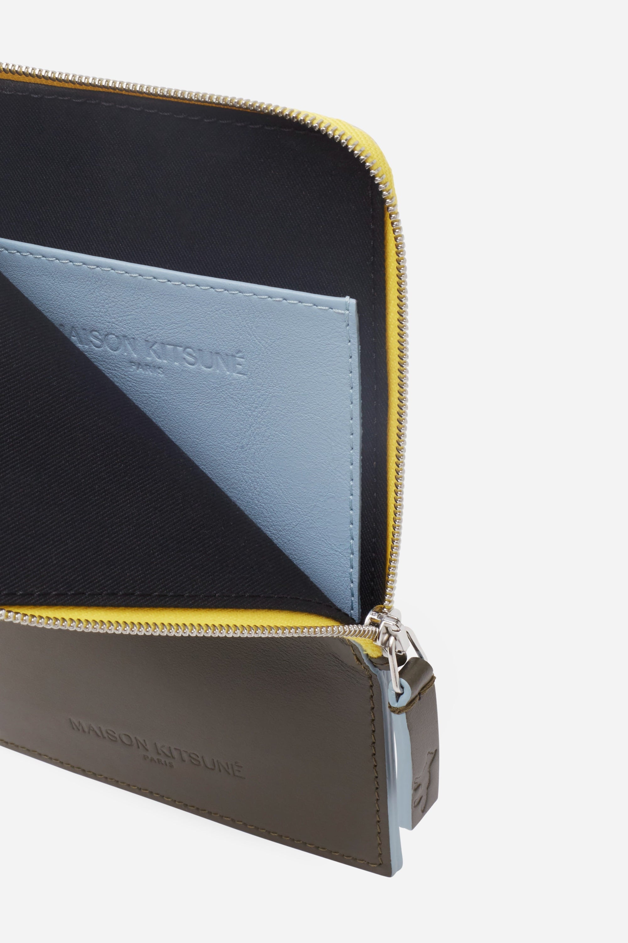 Pochette avec sangle en cuir - Khaki Grey