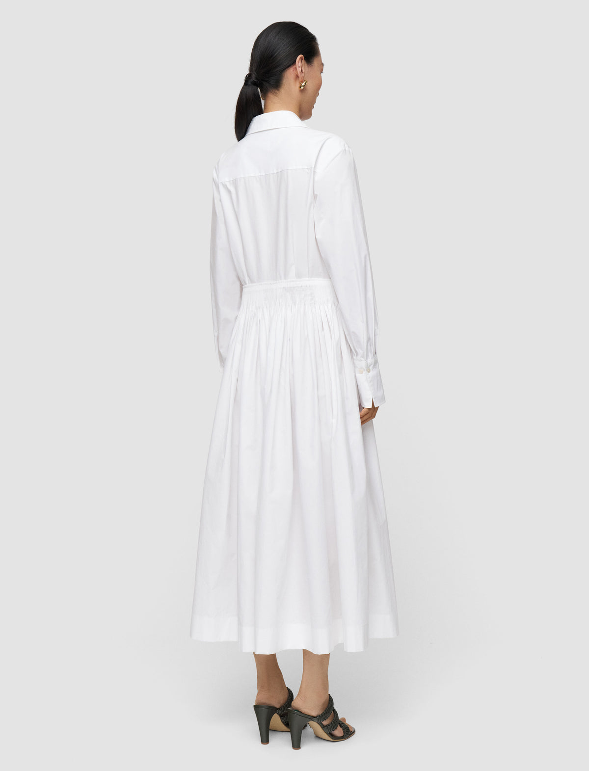 White Robe - White