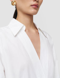 White Robe - White