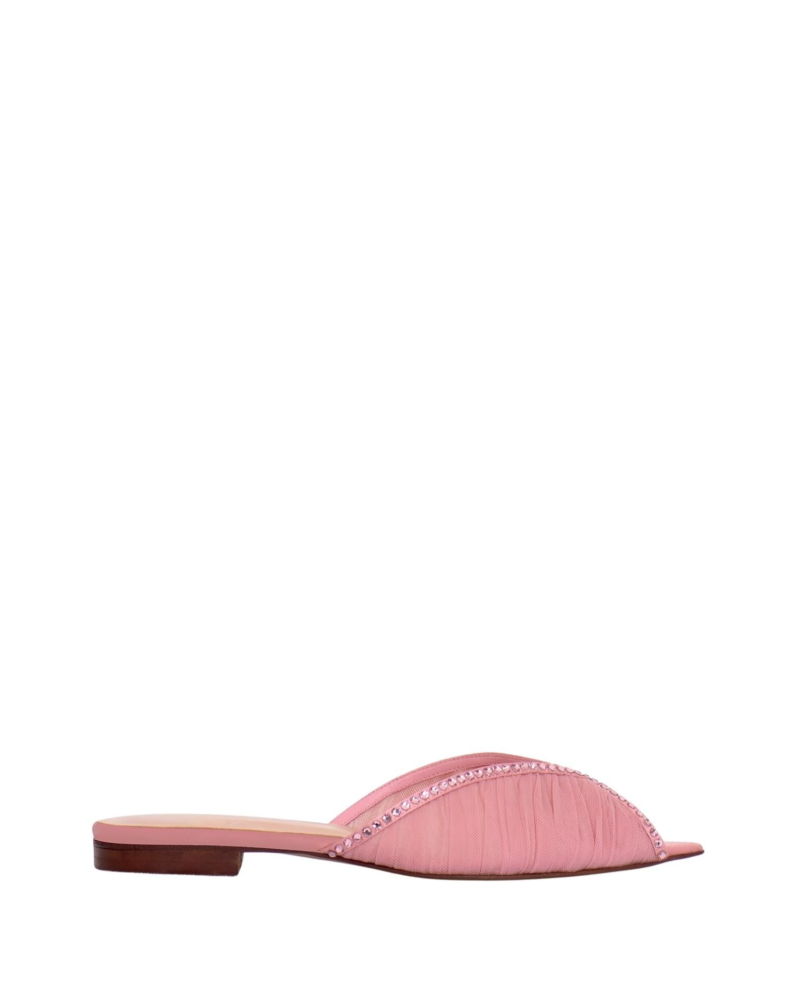 KATY SLIPPER