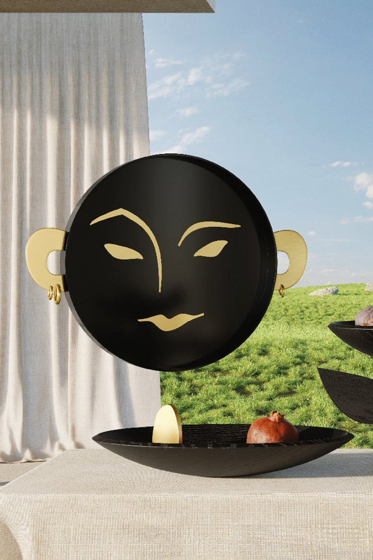 Kelly Behun Henri Round Tray - Black & Gold