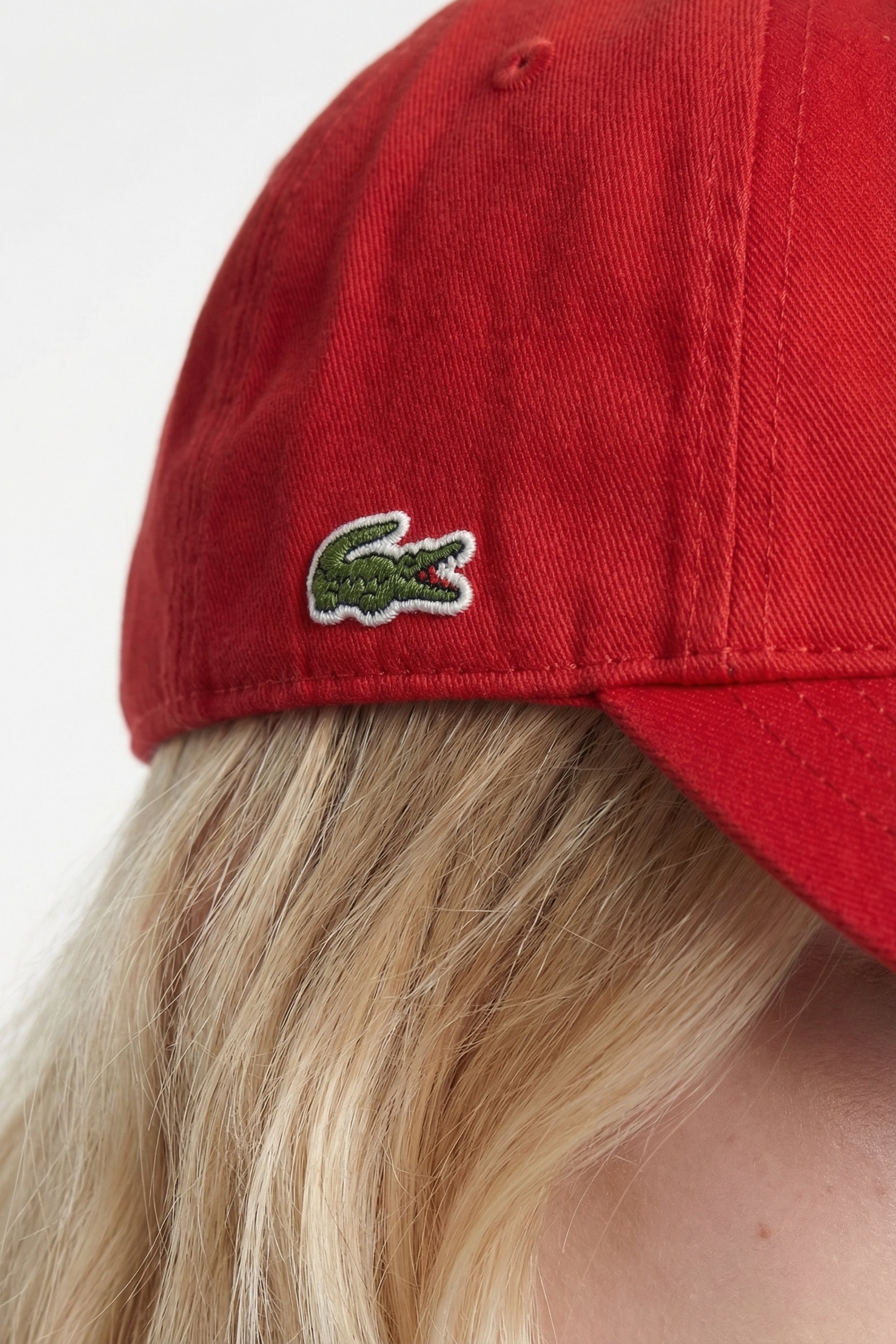 Cap with logo - Red