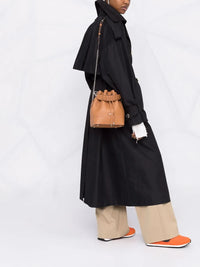 Sac seau Ninon M en cuir grainé - Camel