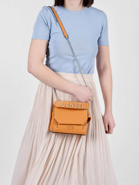 Sac rabat Ninon L en cuir grainé - Mandarine & Paill