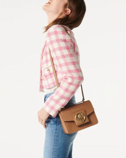 Sac rabat Roxane M en cuir lisse - Granit