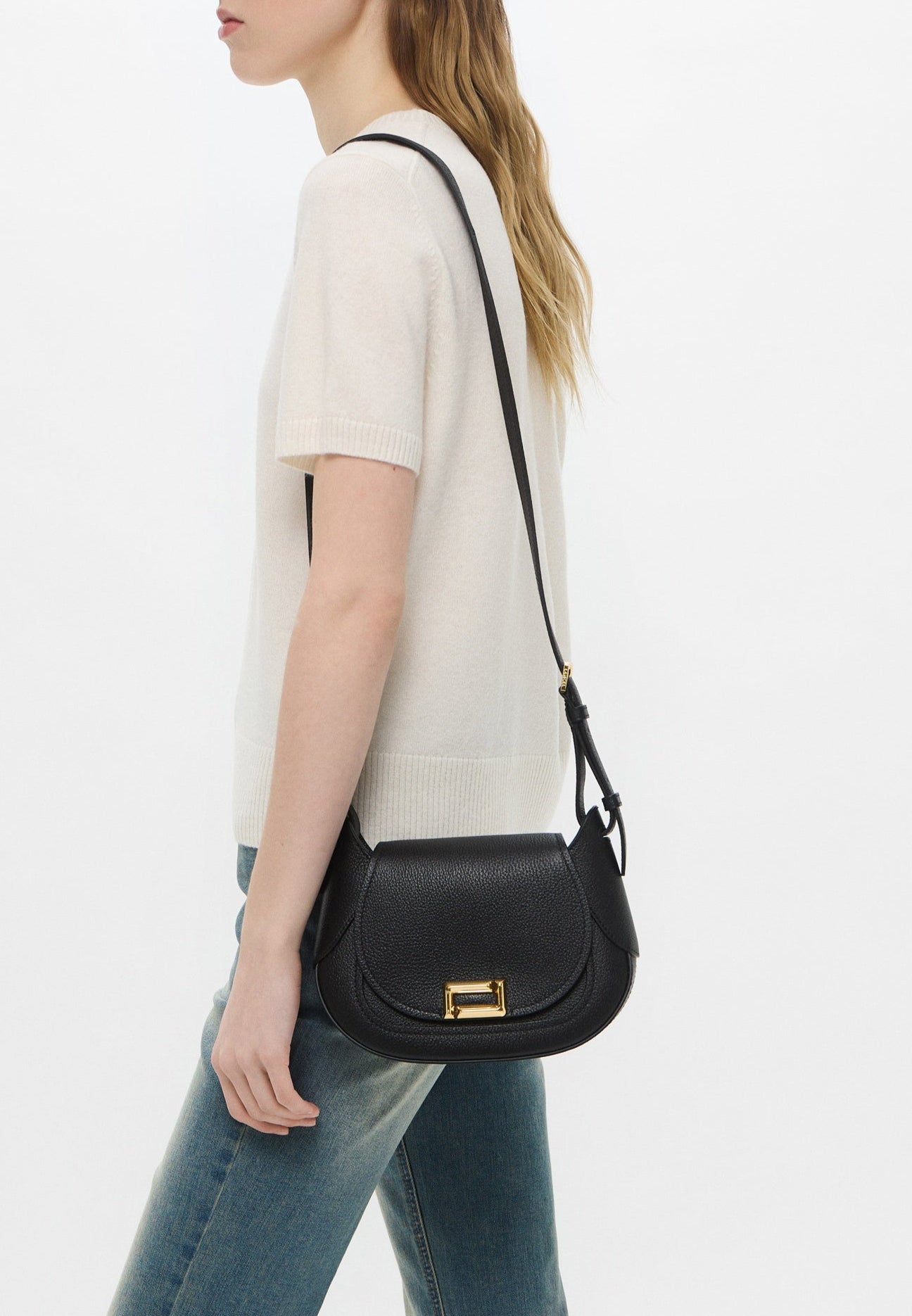 Sac besace Paulette M en cuir grainé - Noir