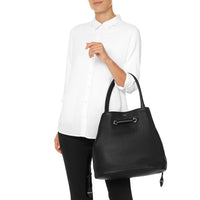 Sac seau cabas Le Huit M en cuir grainé - Noir