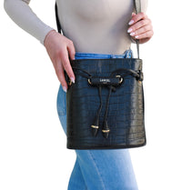 Petit sac seau Le Huit en cuir grainé - Nude