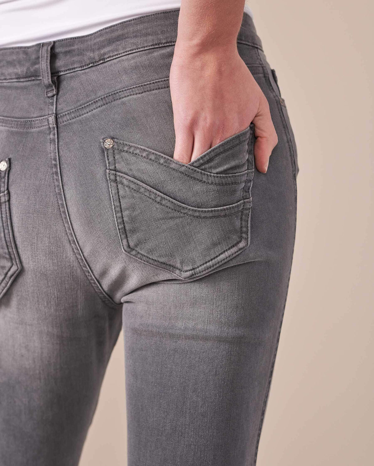 Jeans Lenzo à détails brodés - Heather Grey