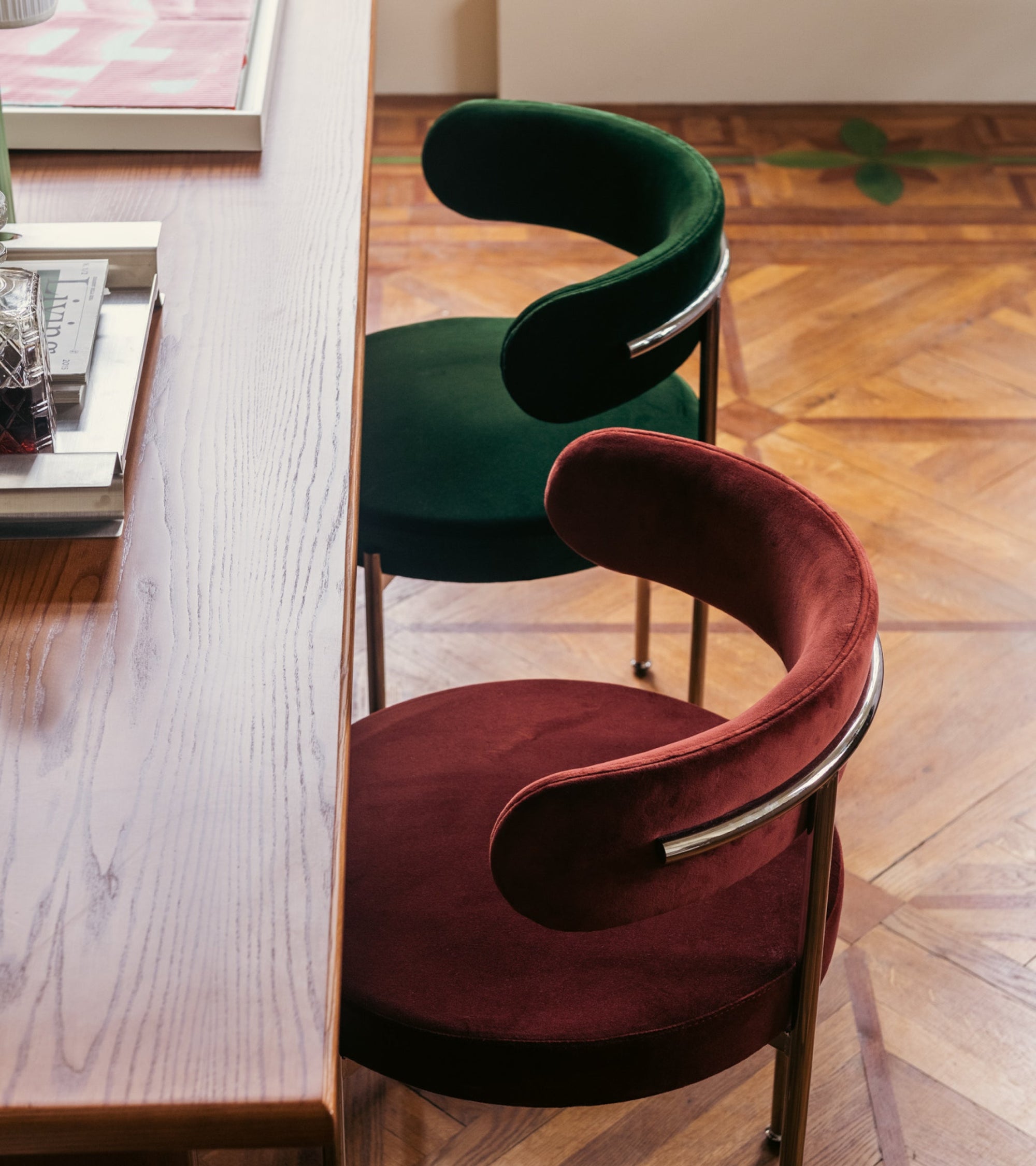 Chaise Libera structure en velours - Vert sapin
