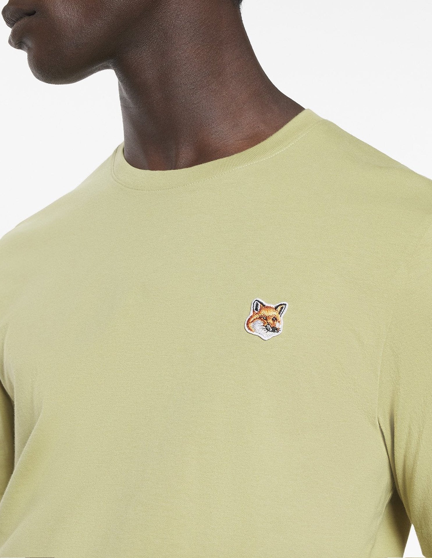 T-shirt with patch - Canvas