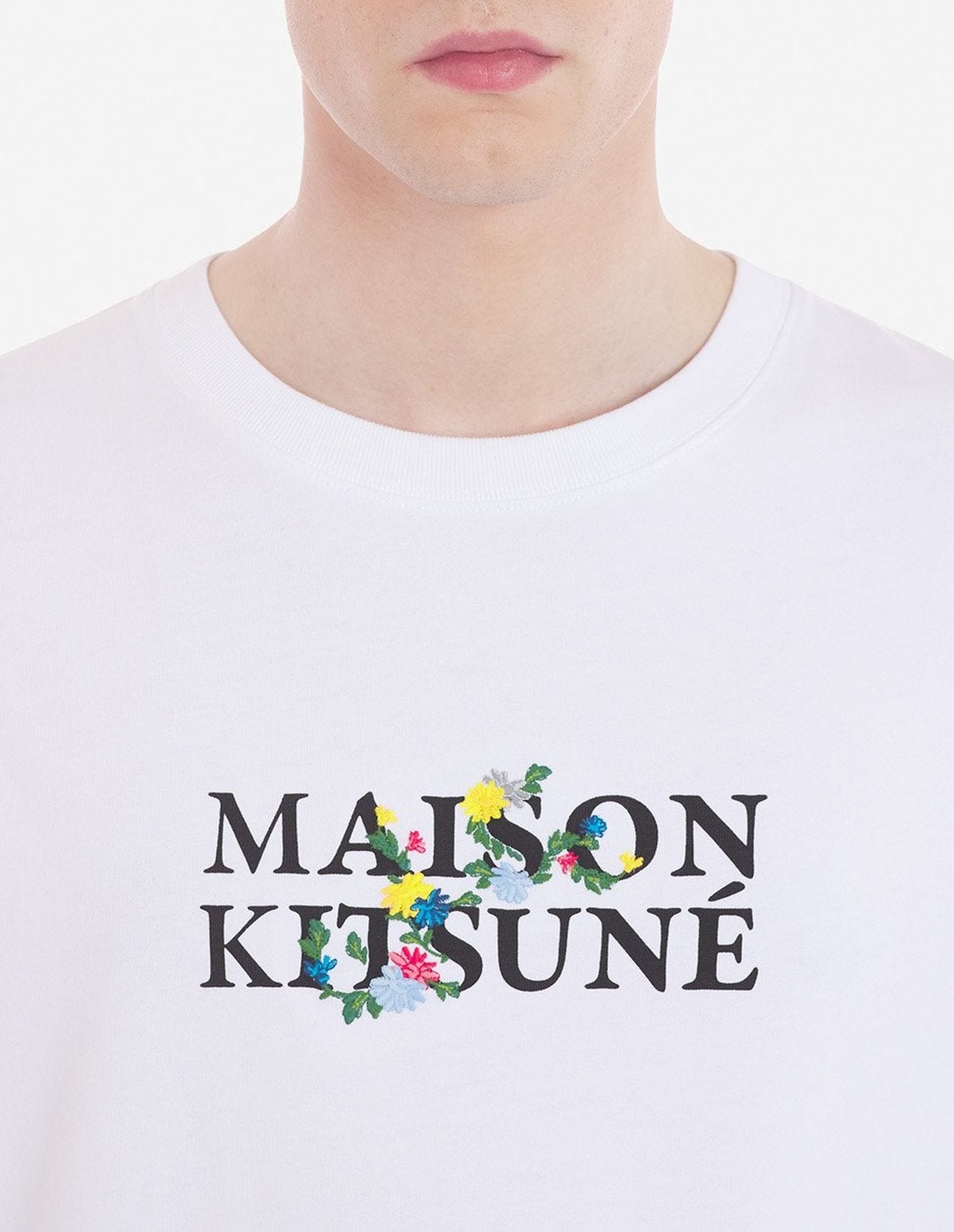 Round-neck T-shirt with floral print - White