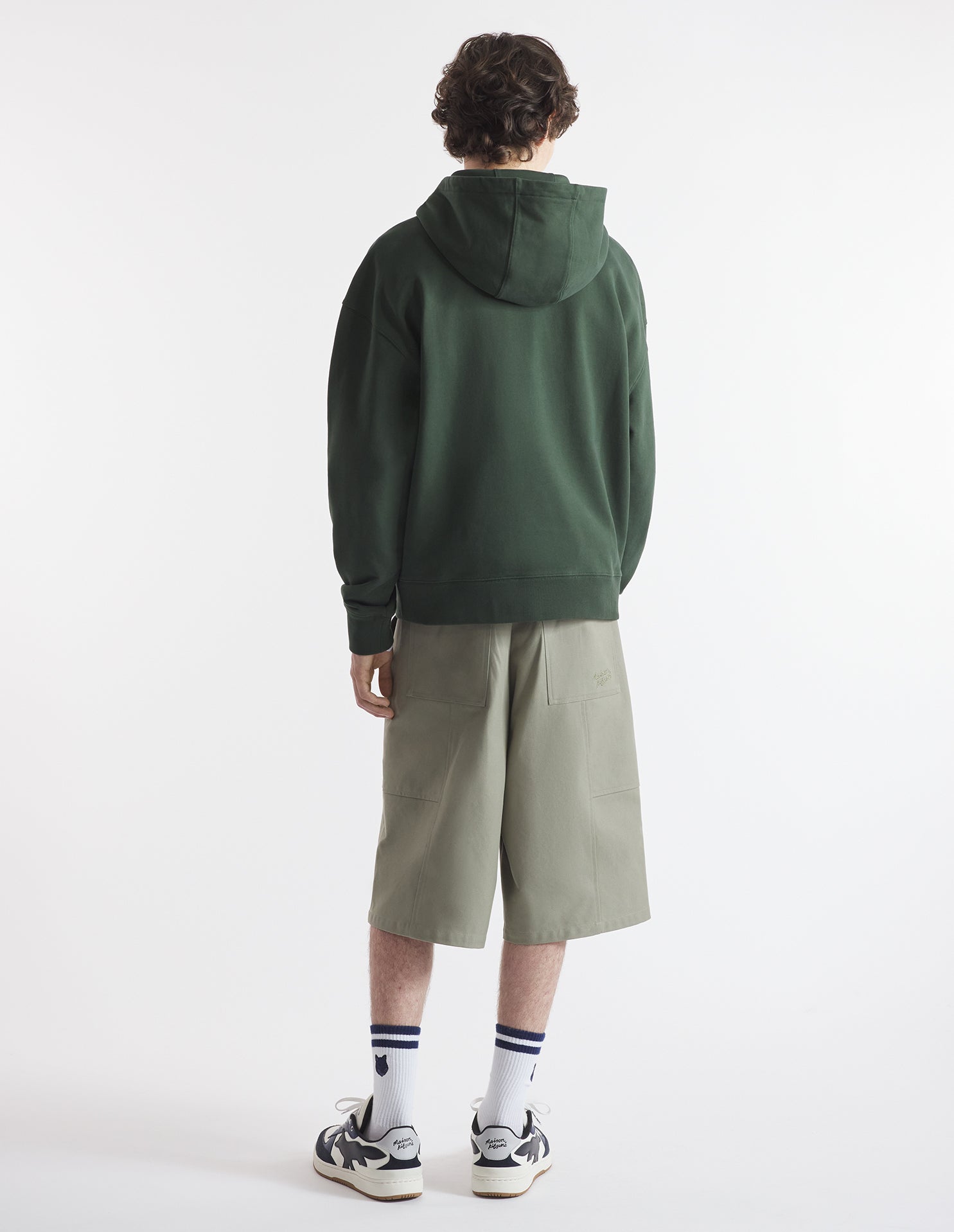 Sweat à capuche Bold Fox Head oversize avec écusson - Ranger Green