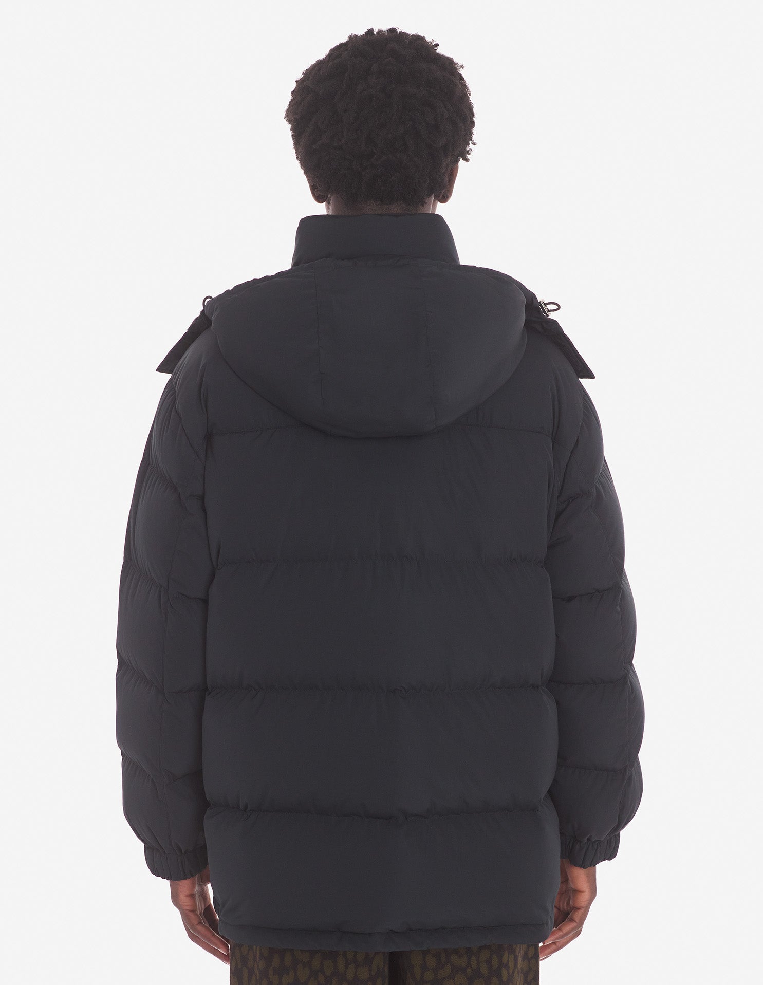 Hooded jacket with pockets and crest - Black