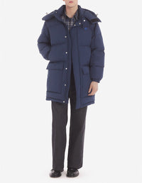 Mid-length hooded down jacket with crest - Ink Blue