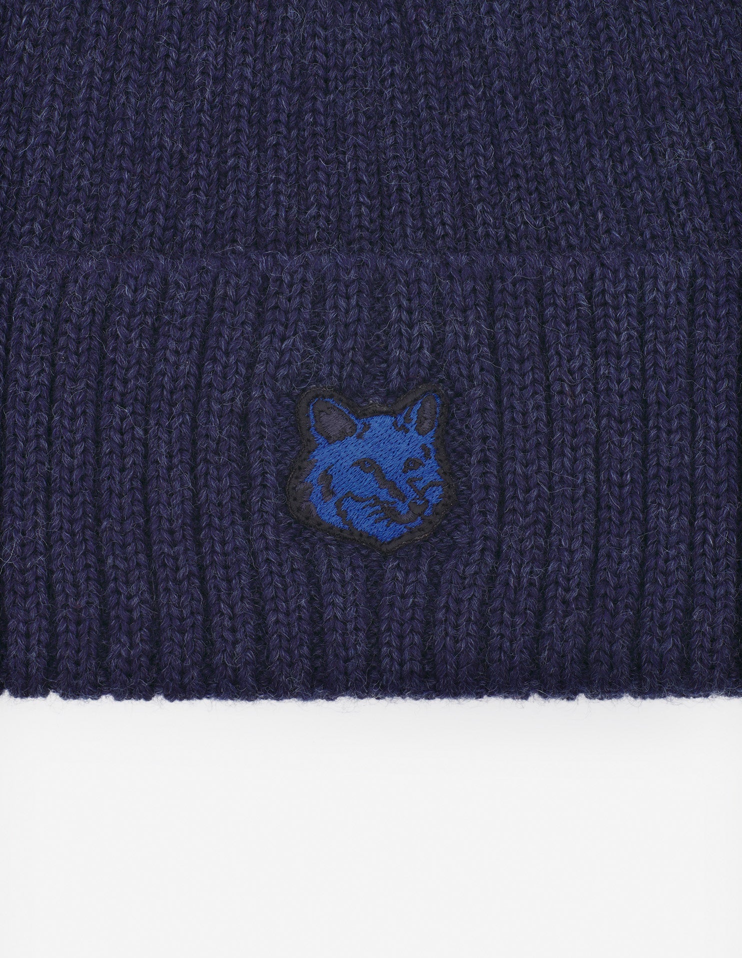 Ribbed hat with wool crest - Ink Blue