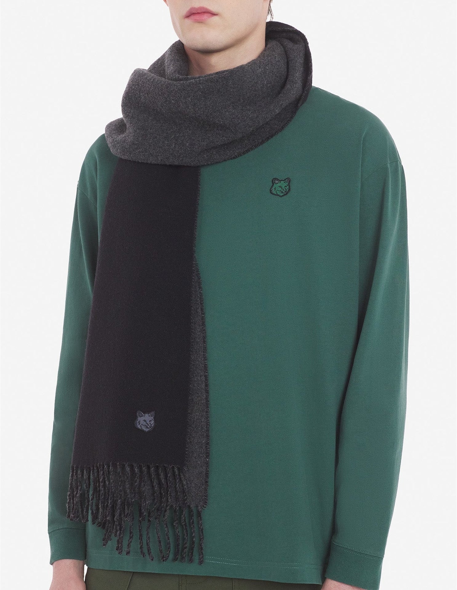 Fox pattern wool scarf - Black & Charcoal