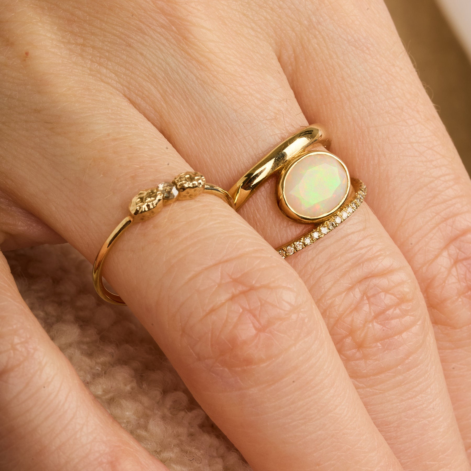 Bague en or jaune sertie de diamant - Diamant