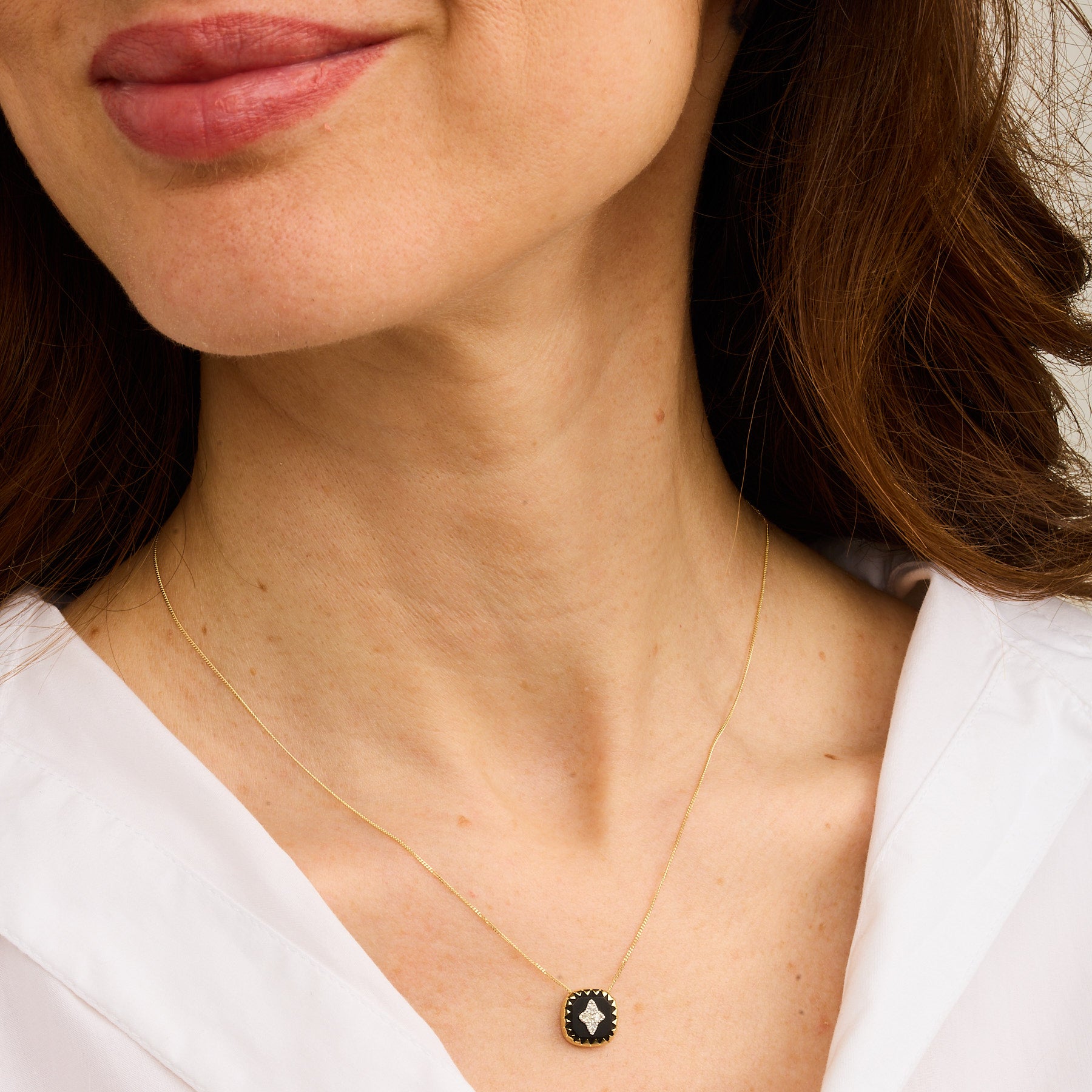 Collier en or jaune et or blanc sertie de diamant - Diamant